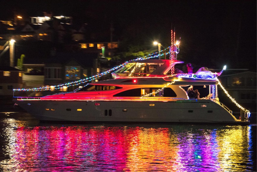 Gig Harbor Lighted Boat Parade