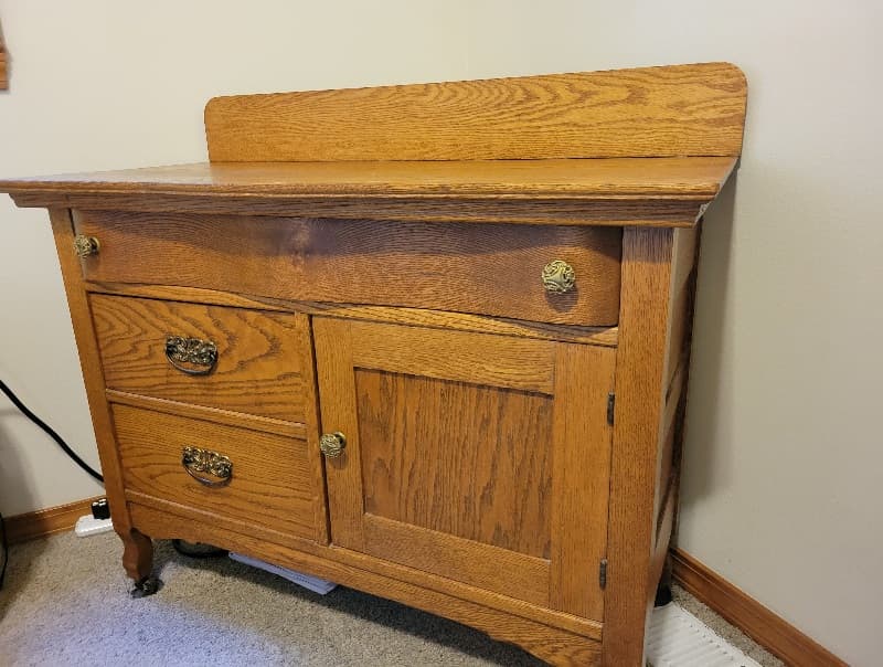 PAIR BEDROOM DRESSERS